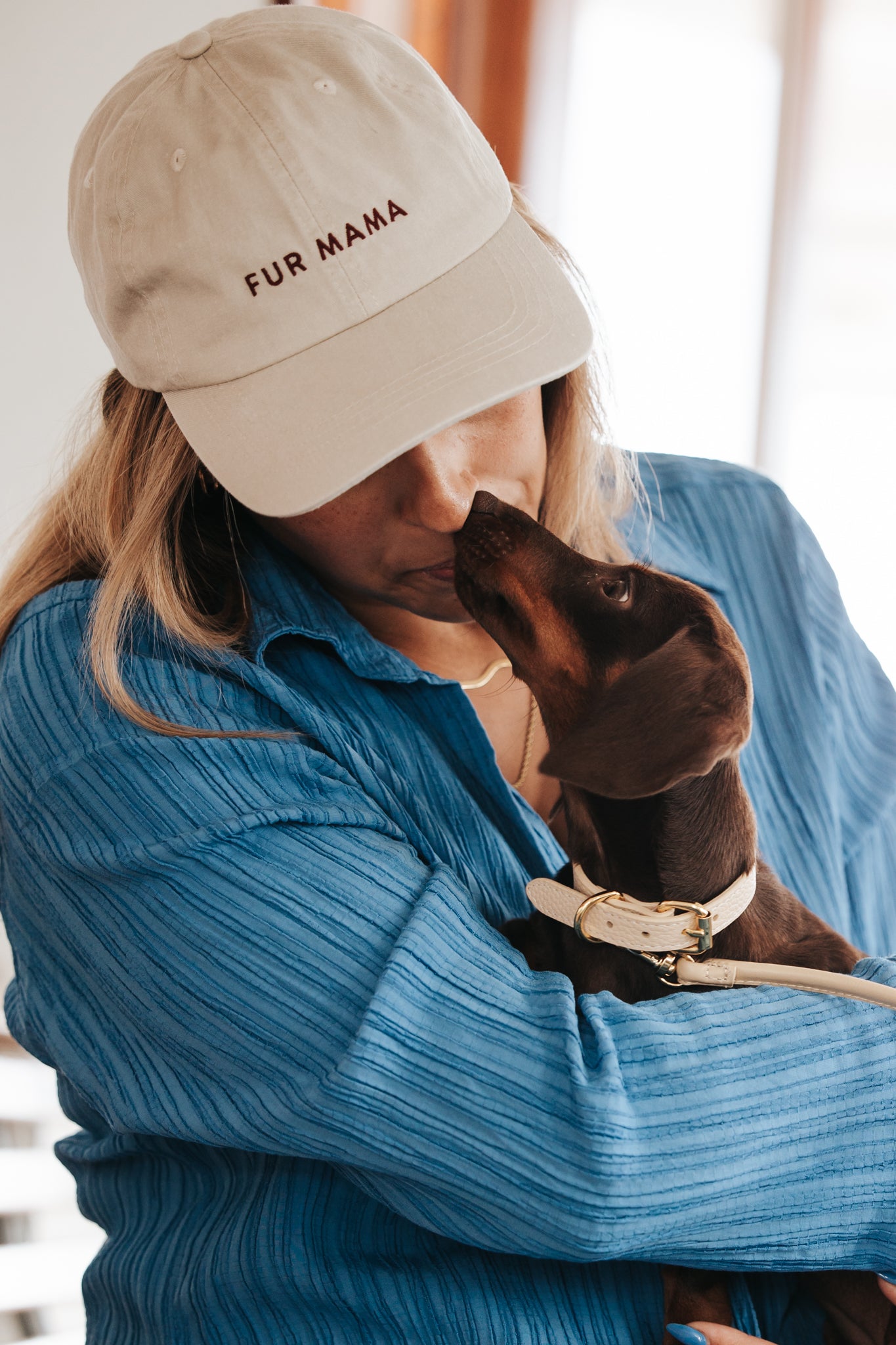 Casquette en denim beige - Fur Mama.