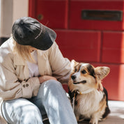 Casquette en denim noir - Chiots avant les gens