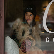 Bonnet en laine noire - Propriétaire de chien anti-social