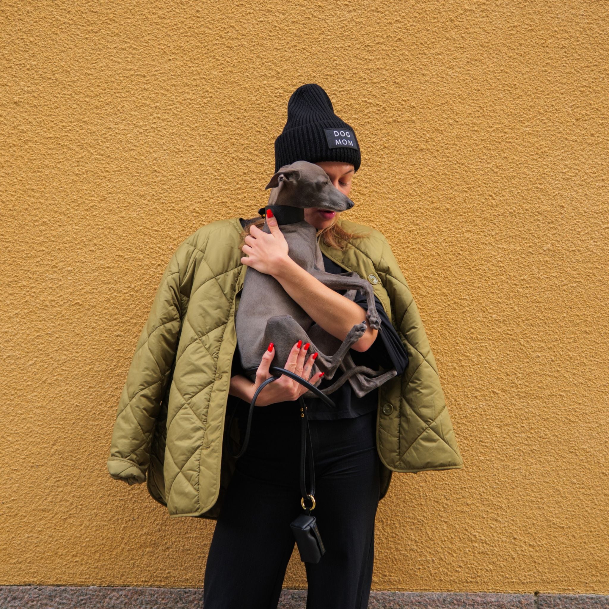 Bonnet en laine noire - Propriétaire de chien anti-social