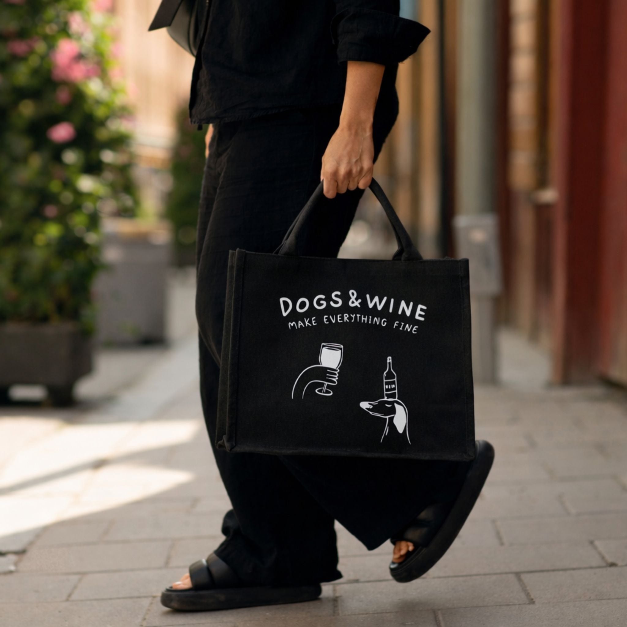 black.premium-tote-bag-dogs-wine-summer-look.jpg