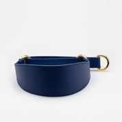 Collier de chien martingale large bleu foncé